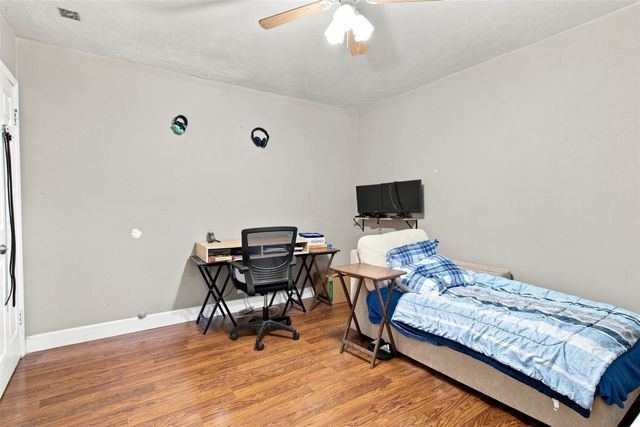 1817 Ellington Drive, Fort Worth, TX 76112