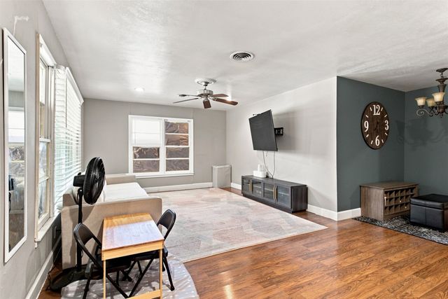 1817 Ellington Drive, Fort Worth, TX 76112