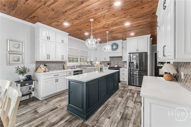 300 Kieffer Hill Road, Springfield, GA 31329