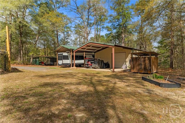 300 Kieffer Hill Road, Springfield, GA 31329