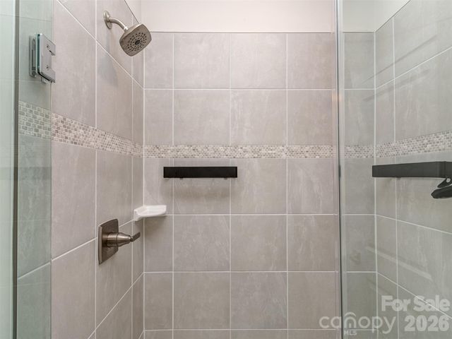 1033 Simcoe Lane, Charlotte, NC 28217