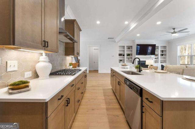 4021 Sweet Madison Place, Suwanee, GA 30024