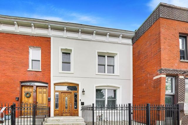 2157 W Erie Street, Chicago, IL 60612