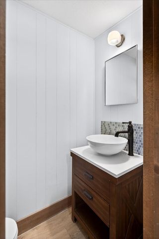 108 Point O View Street, Gun Barrel City, TX 75156