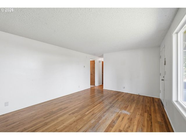 2070 DON JUAN Ave, Eugene, OR 97408