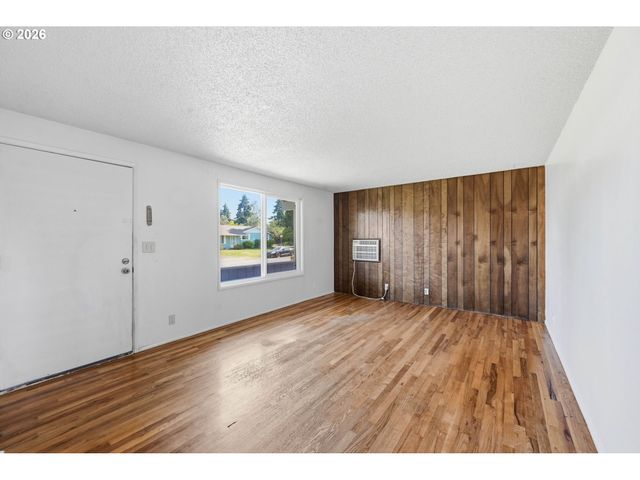2070 DON JUAN Ave, Eugene, OR 97408