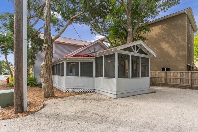 1227 Beachview Drive, St Simons Island, GA 31522