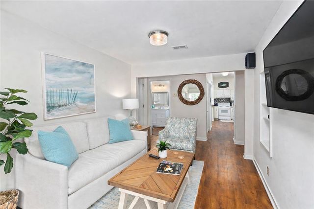 1227 Beachview Drive, St Simons Island, GA 31522