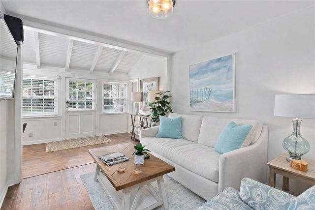 1227 Beachview Drive, St Simons Island, GA 31522