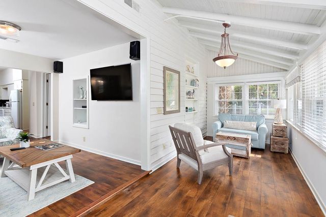 1227 Beachview Drive, St Simons Island, GA 31522