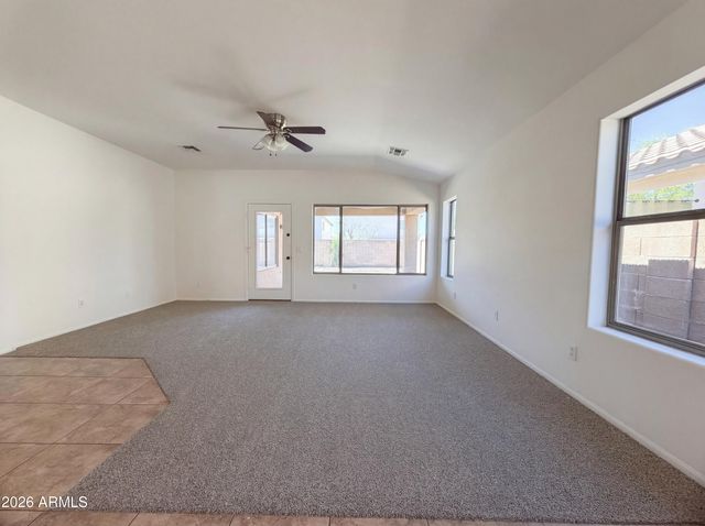 38060 N BONNIE Lane, San Tan Valley, AZ 85140