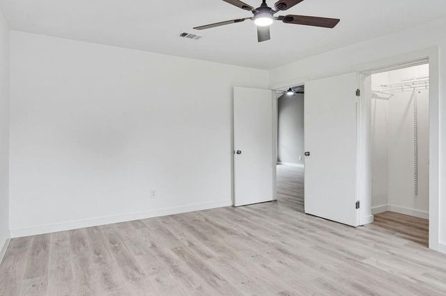 3706 Verhalen Avenue, Houston, TX 77039