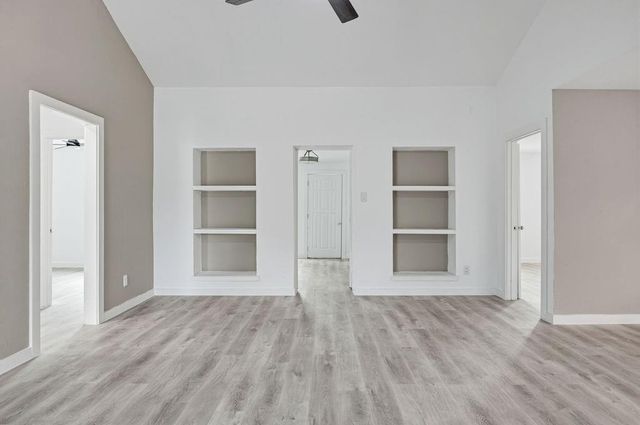 3706 Verhalen Avenue, Houston, TX 77039