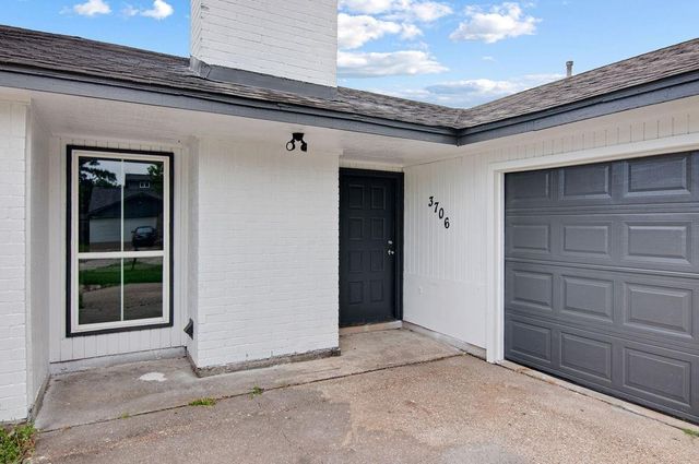 3706 Verhalen Avenue, Houston, TX 77039