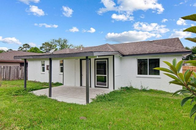 3706 Verhalen Avenue, Houston, TX 77039