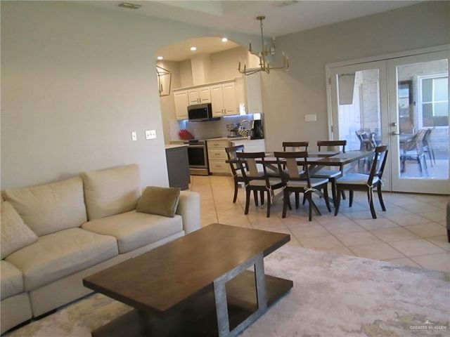 7405 N 17th Street, Mcallen, TX 78504