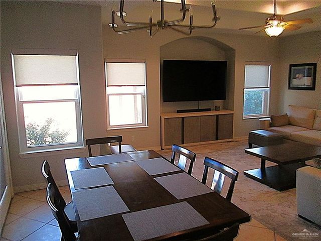 7405 N 17th Street, Mcallen, TX 78504