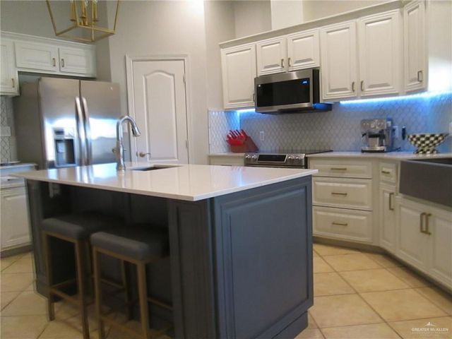 7405 N 17th Street, Mcallen, TX 78504