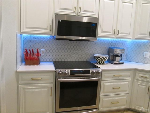 7405 N 17th Street, Mcallen, TX 78504