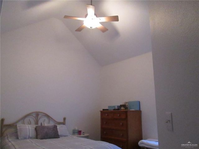 7405 N 17th Street, Mcallen, TX 78504