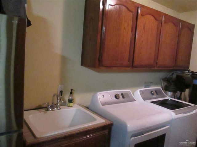 7405 N 17th Street, Mcallen, TX 78504