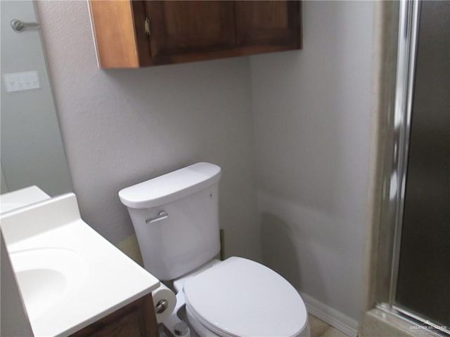 7405 N 17th Street, Mcallen, TX 78504