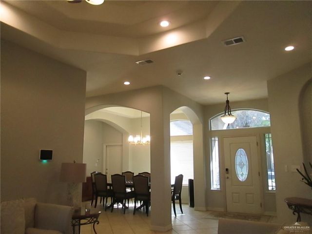 7405 N 17th Street, Mcallen, TX 78504