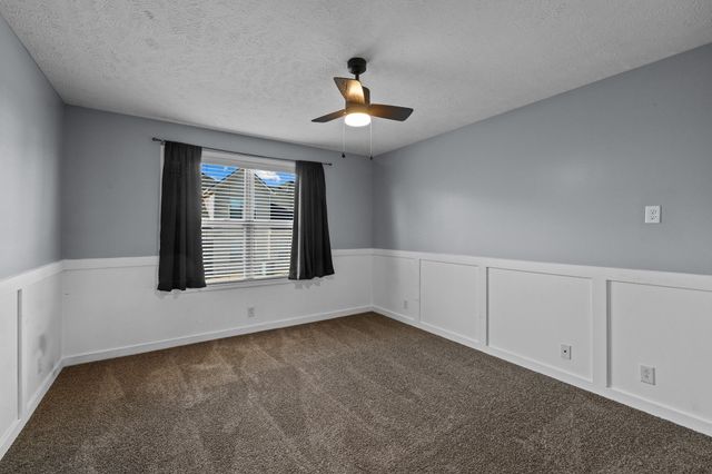 911 Keepsake Diamond Ln, Murfreesboro, TN 37128