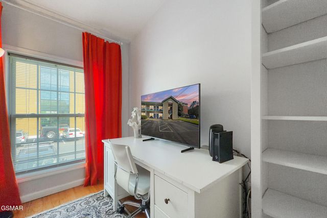 2743 Colonial Drive, Pigeon Forge, TN 37863