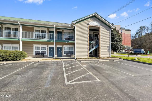 2743 Colonial Drive, Pigeon Forge, TN 37863