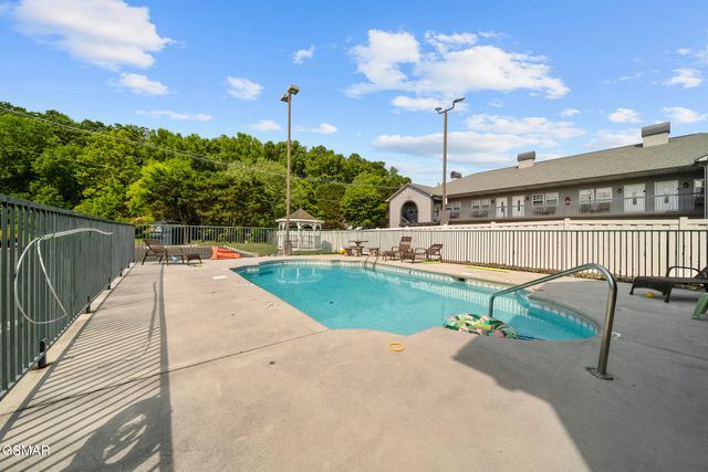 2743 Colonial Drive, Pigeon Forge, TN 37863