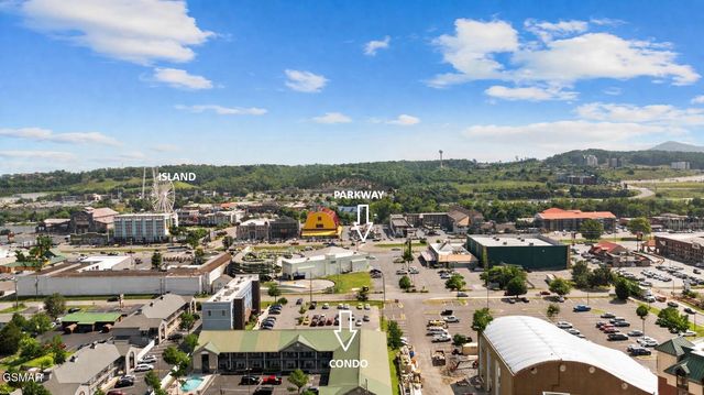 2743 Colonial Drive, Pigeon Forge, TN 37863