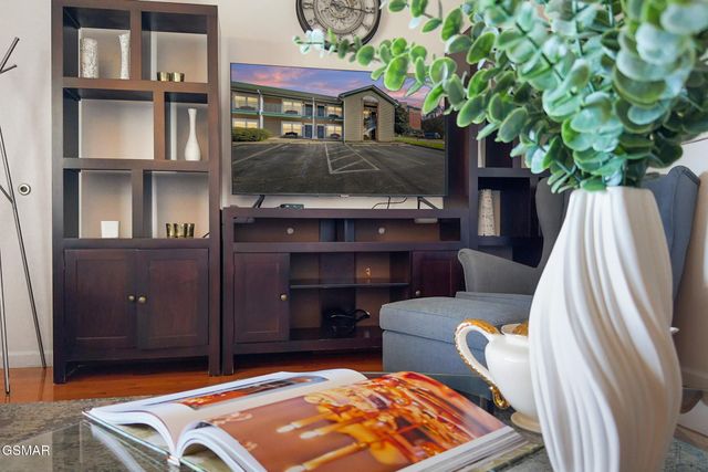 2743 Colonial Drive, Pigeon Forge, TN 37863