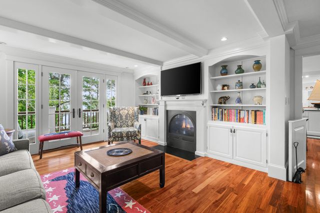 66 Tern Lane, Centerville, MA 02632