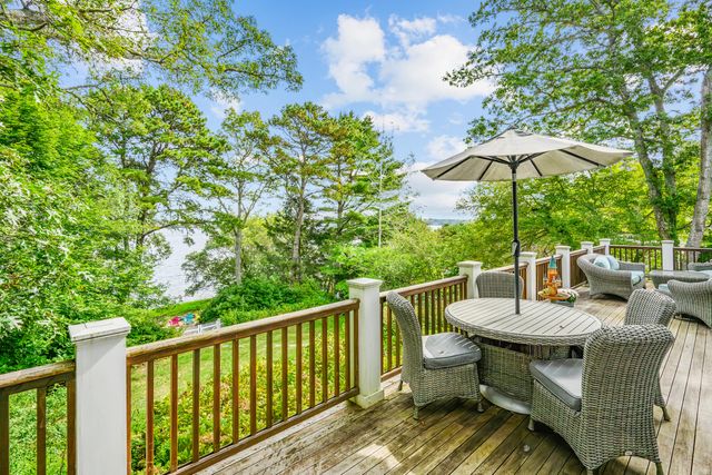 66 Tern Lane, Centerville, MA 02632