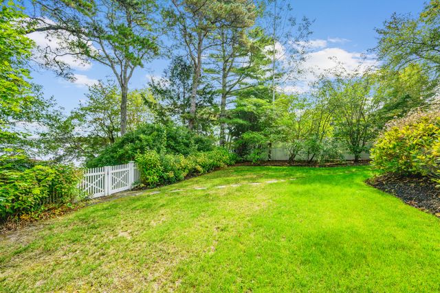 66 Tern Lane, Centerville, MA 02632