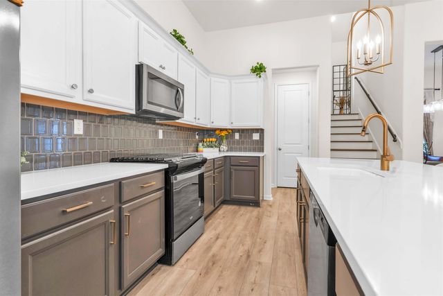 4998 FARMLAND WAY, Bartlett, TN 38002