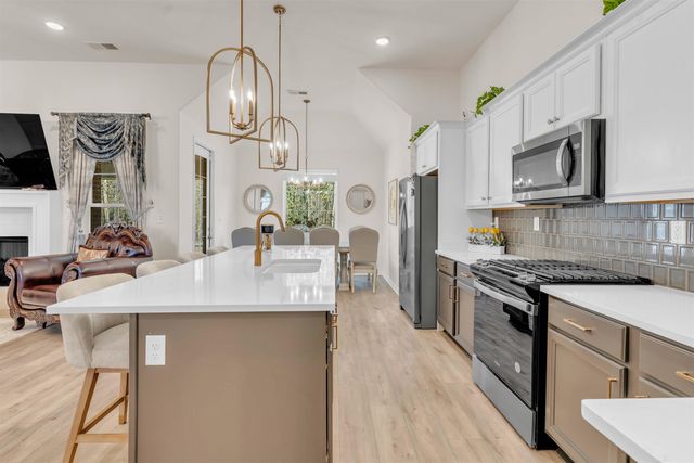 4998 FARMLAND WAY, Bartlett, TN 38002