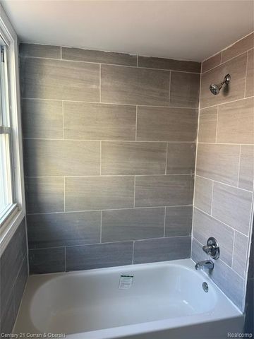 14845 Mark Twain, Detroit, MI 48227