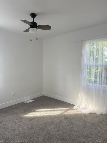 14845 Mark Twain, Detroit, MI 48227