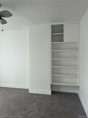 14845 Mark Twain, Detroit, MI 48227