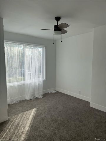 14845 Mark Twain, Detroit, MI 48227