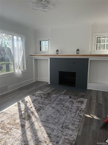 14845 Mark Twain, Detroit, MI 48227