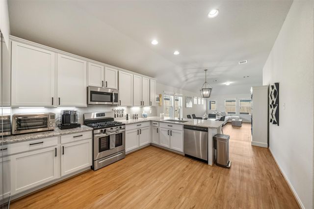 17718 Pensford Way, Tomball, TX 77377