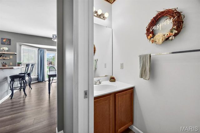 202 Greenshire Lane, Dardenne Prairie, MO 63368