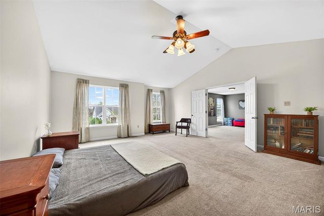 202 Greenshire Lane, Dardenne Prairie, MO 63368