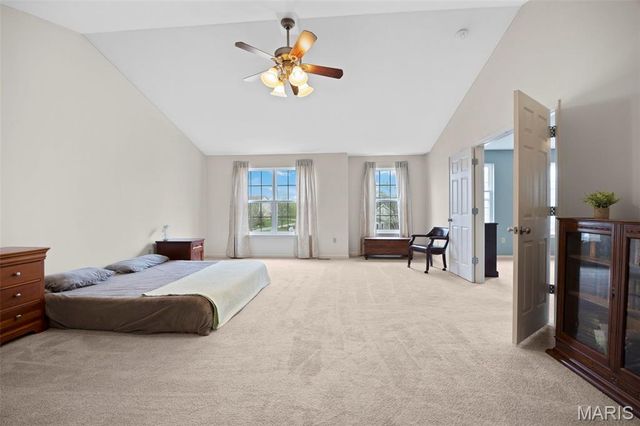 202 Greenshire Lane, Dardenne Prairie, MO 63368