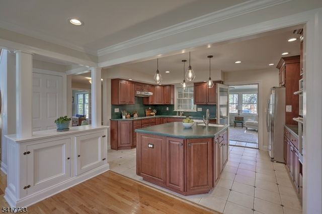 34 Indian Run, Readington Twp., NJ 08889