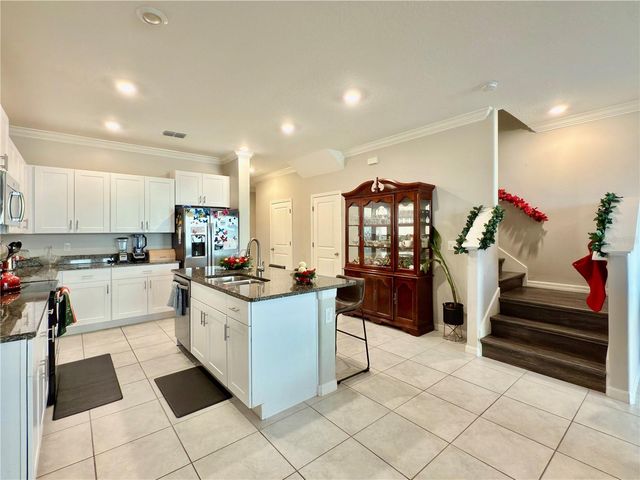 8057 ROLLING SHELL TRAIL, Wesley Chapel, FL 33545