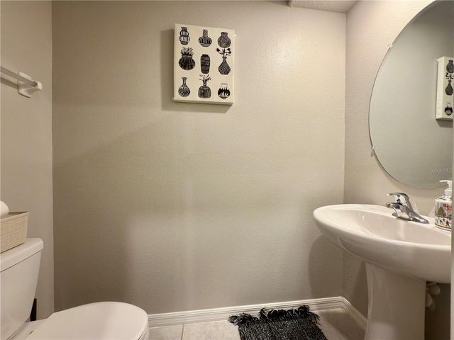 8057 ROLLING SHELL TRAIL, Wesley Chapel, FL 33545